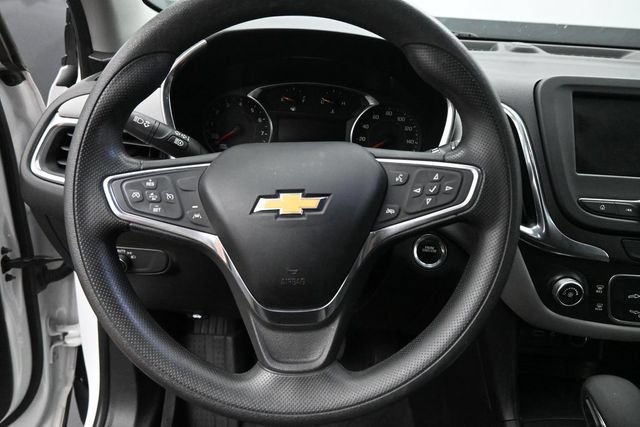 Used 2022 Chevrolet Equinox LS w/ LS Convenience Package AWD/4WD image 17