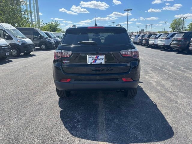 Used 2019 Jeep Compass Latitude AWD/4WD image 10