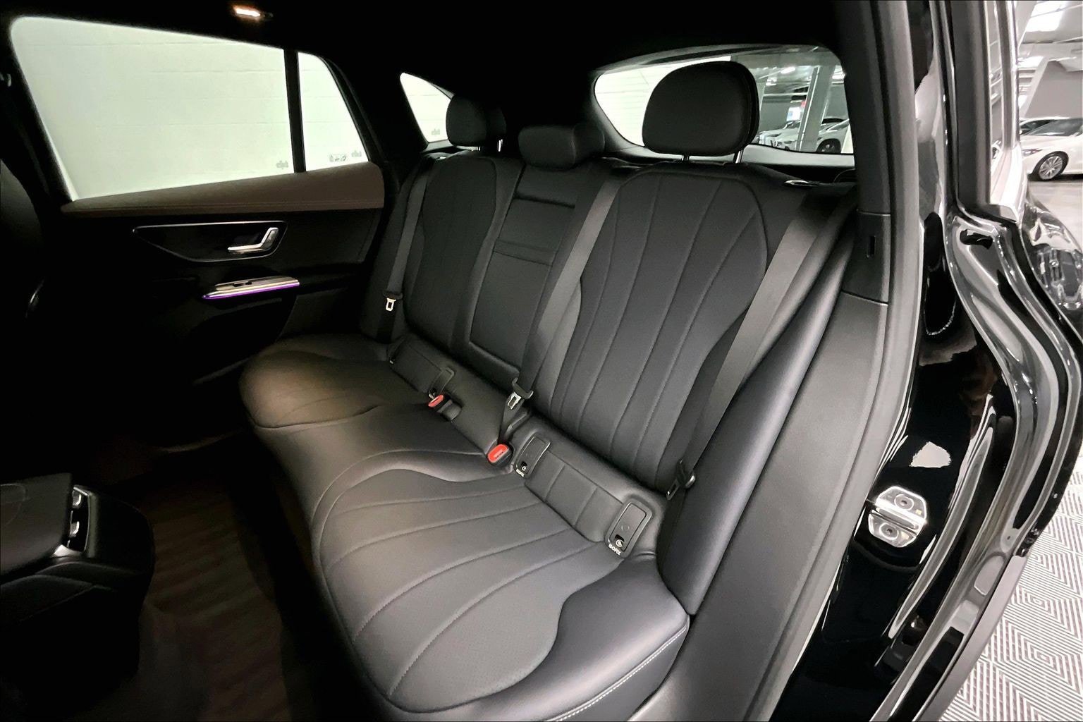 Used 2026 Mercedes-Benz EQE 320 4MATIC SUV image 18