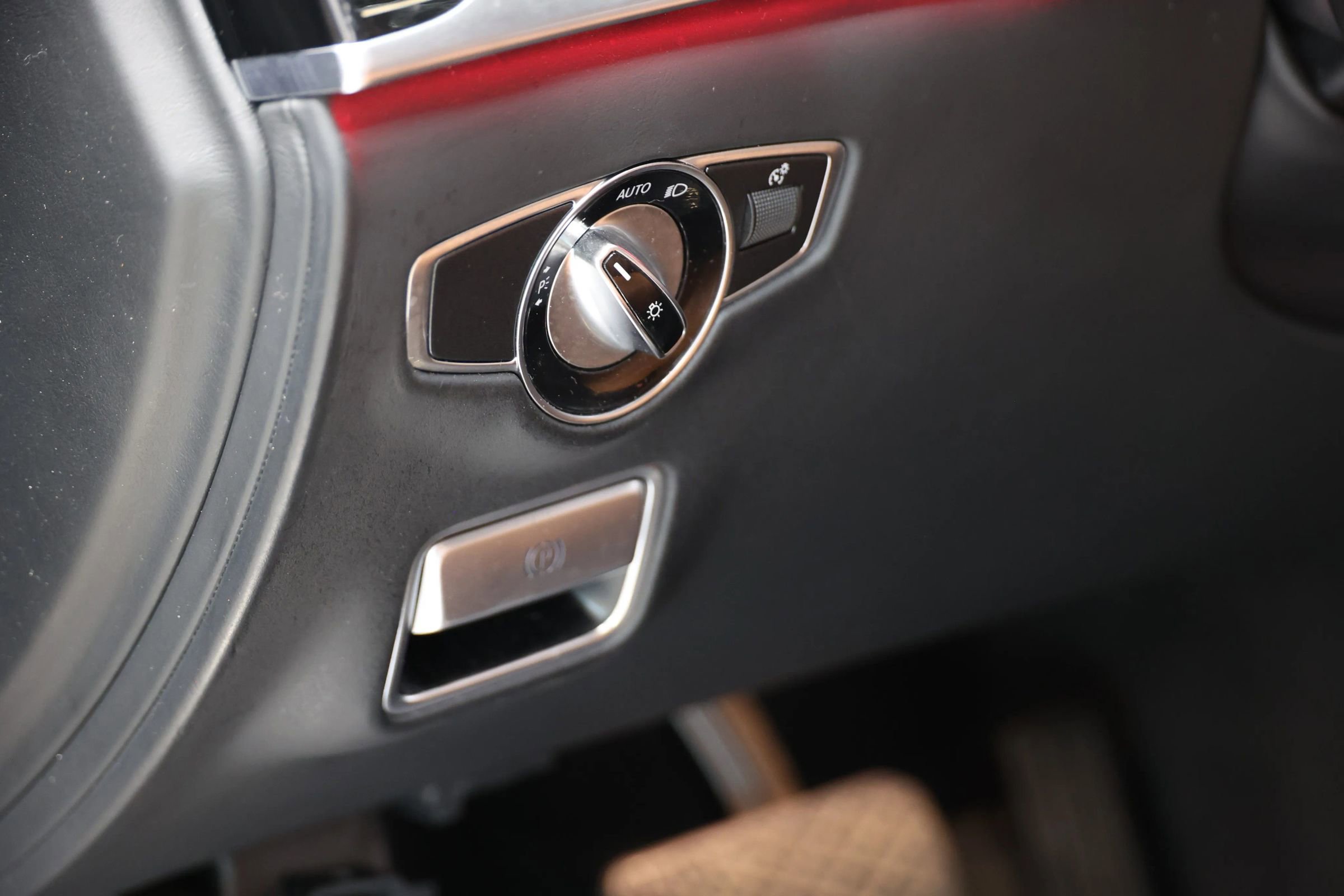 Used 2019 Mercedes-Benz Maybach S 560 4MATIC image 24