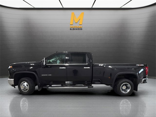 Used 2024 Chevrolet Silverado 3500 LTZ w/ LTZ Plus Package image 6