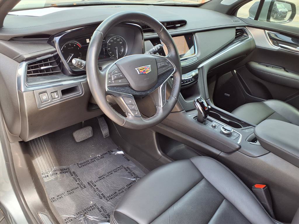 Certified 2024 Cadillac XT5 Premium Luxury FWD image 19
