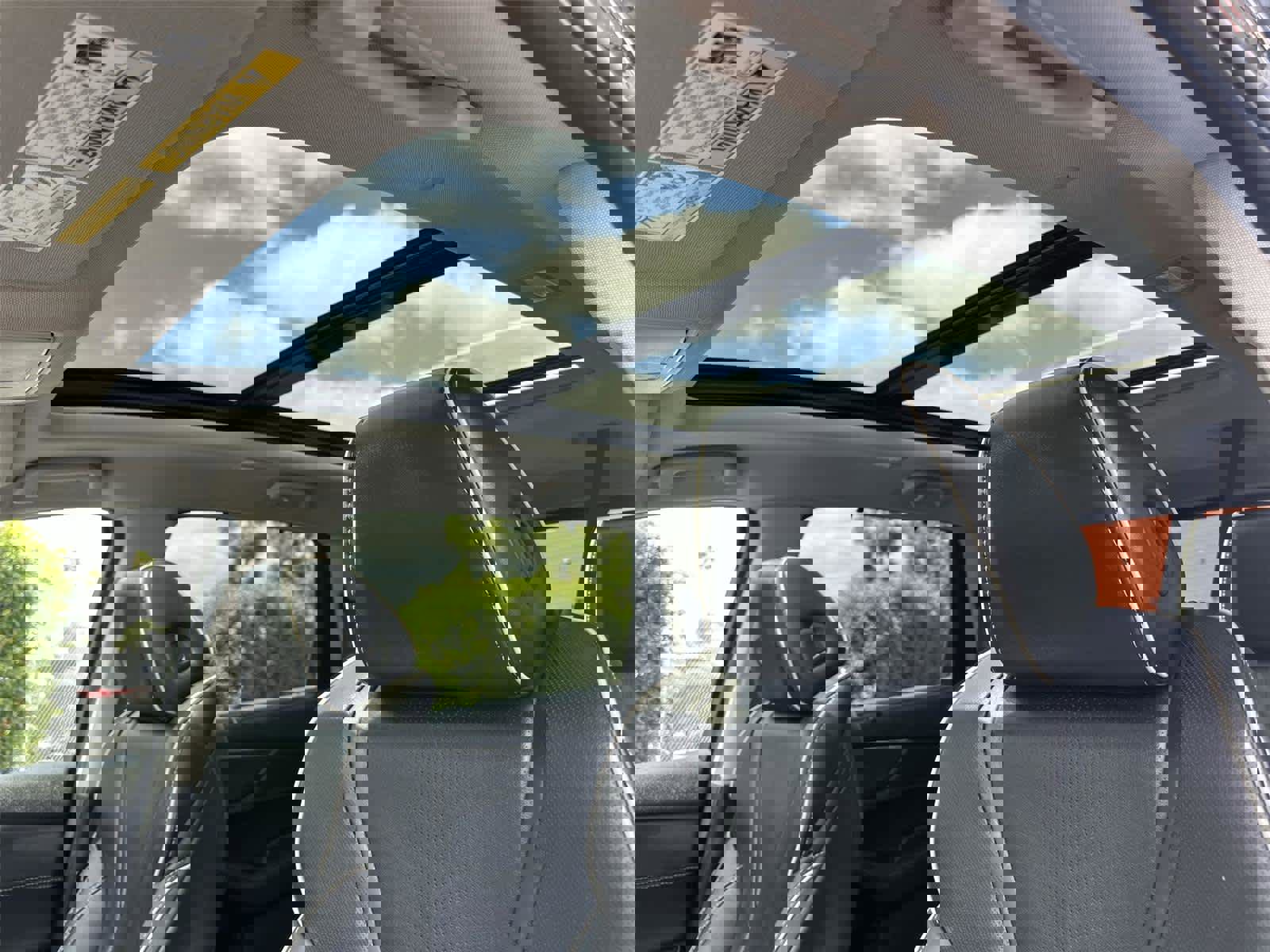 Used 2023 Acura MDX SH-AWD w/ Advance Package image 29