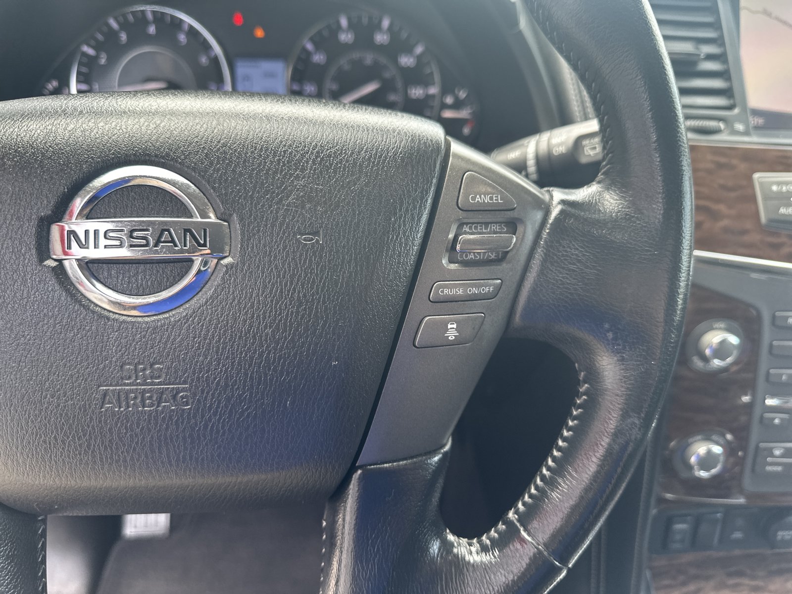 Used 2020 Nissan Armada SV w/ Driver Package RWD image 12