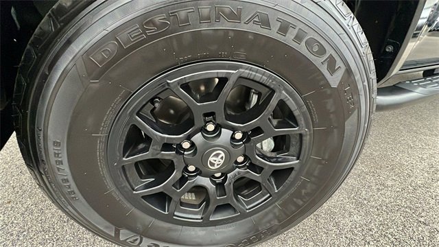 Certified 2022 Toyota Tacoma SR5 image 10