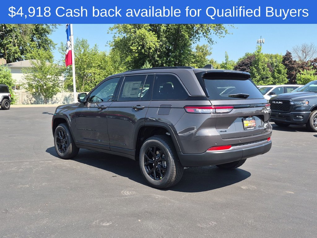 New 2026 Jeep Grand Cherokee Altitude AWD/4WD image 5