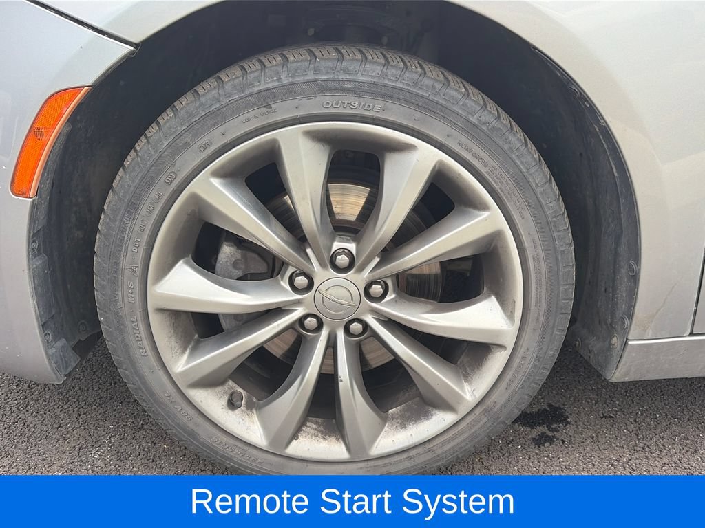 Used 2016 Chrysler 200 S w/ Comfort Group FWD image 26