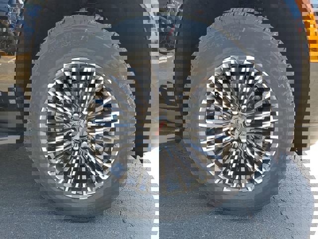 New 2026 GMC Yukon Elevation image 6