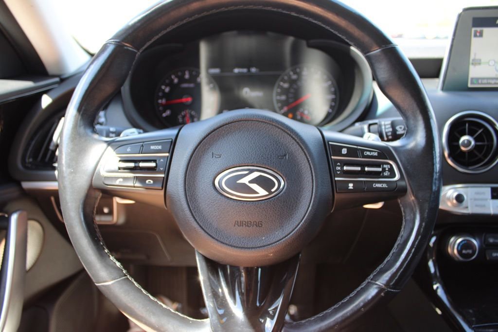 Used 2018 Kia Stinger Premium AWD/4WD image 28