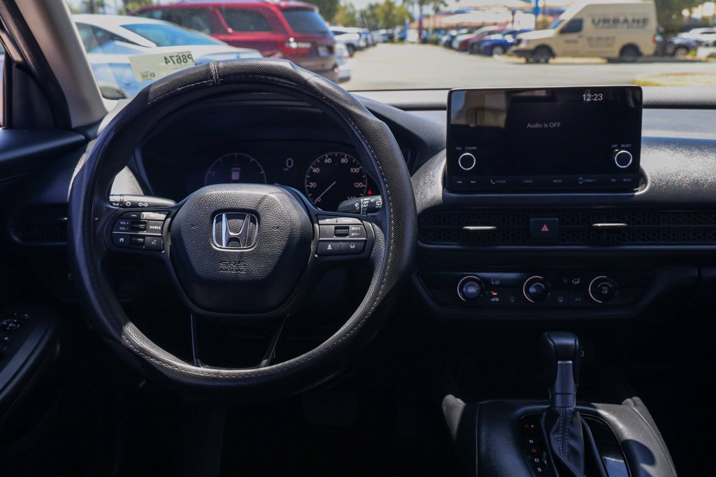 Used 2024 Honda HR-V LX image 21