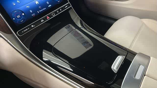 Used 2026 Mercedes-Benz GLC 300 4MATIC image 24