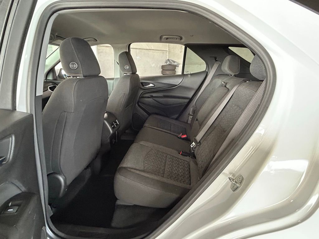 Used 2022 Chevrolet Equinox LT image 43