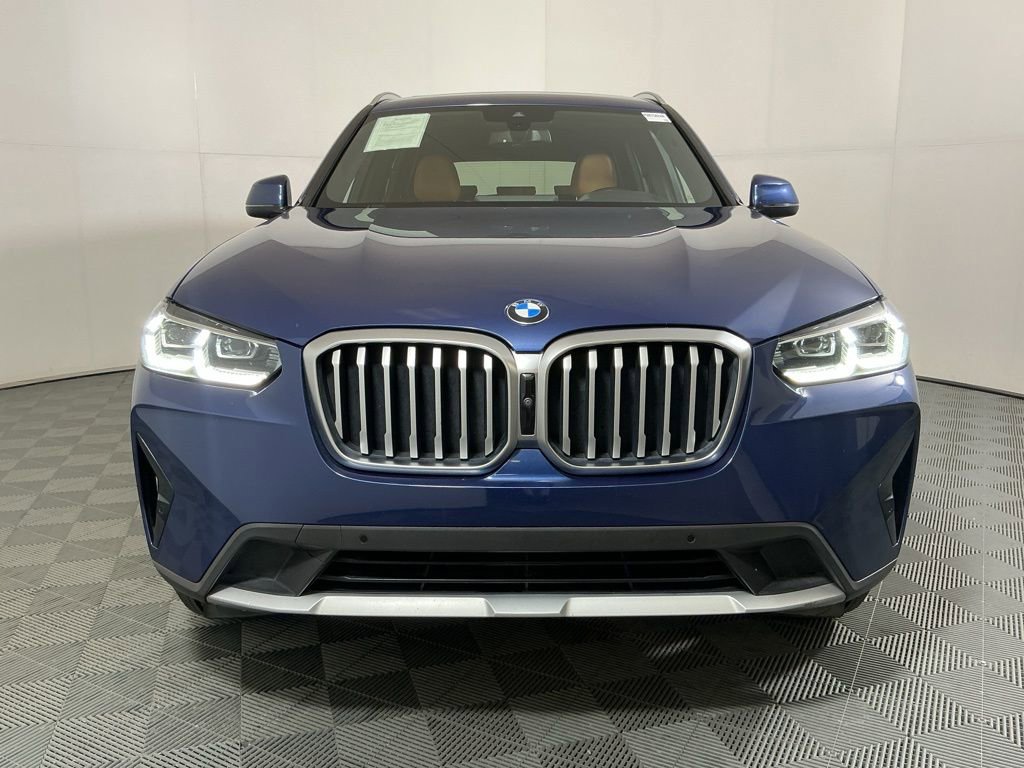 Certified 2023 BMW X3 xDrive30i image 3