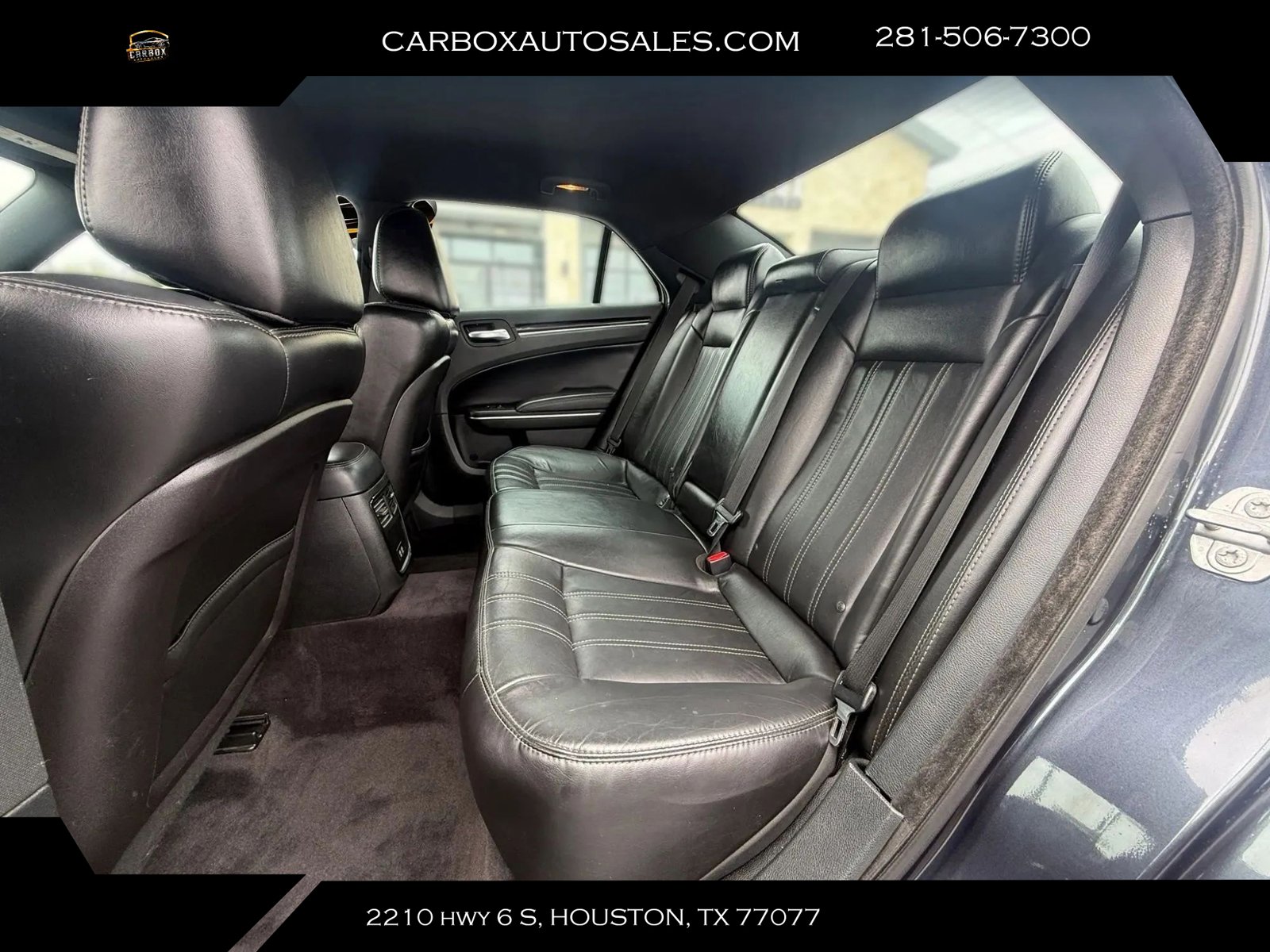 Used 2018 Chrysler 300 S AWD/4WD image 29