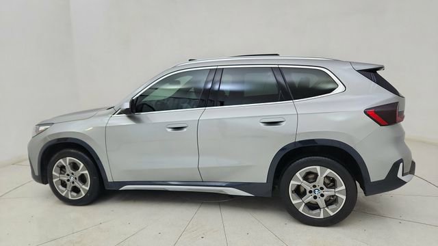 Used 2023 BMW X1 xDrive28i w/ Premium Package AWD/4WD image 4