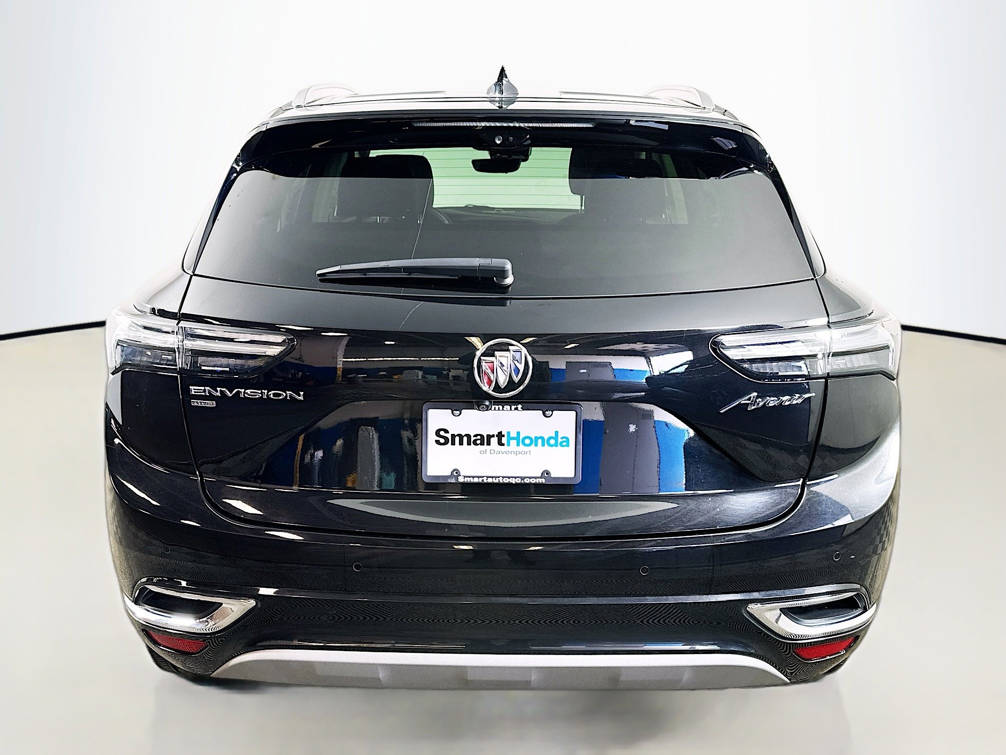 Used 2023 Buick Envision Avenir AWD/4WD image 6