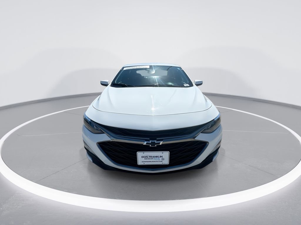 Used 2023 Chevrolet Malibu LT w/ Sport Edition image 3