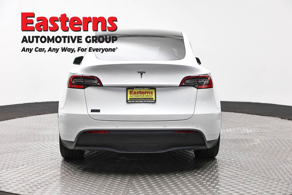 Used 2021 Tesla Model Y 2WD image 6