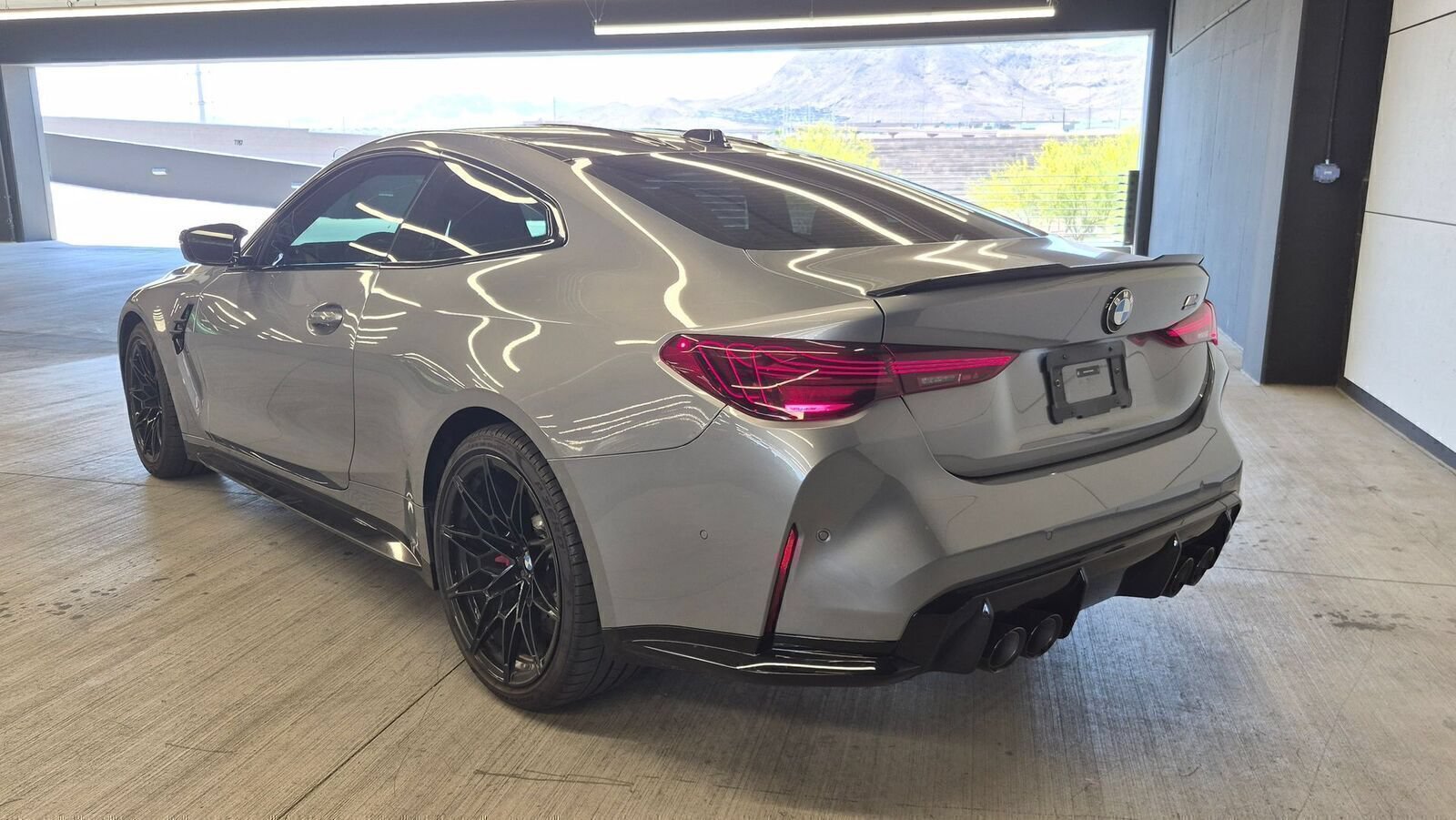Used 2026 BMW M4 Competition RWD image 3