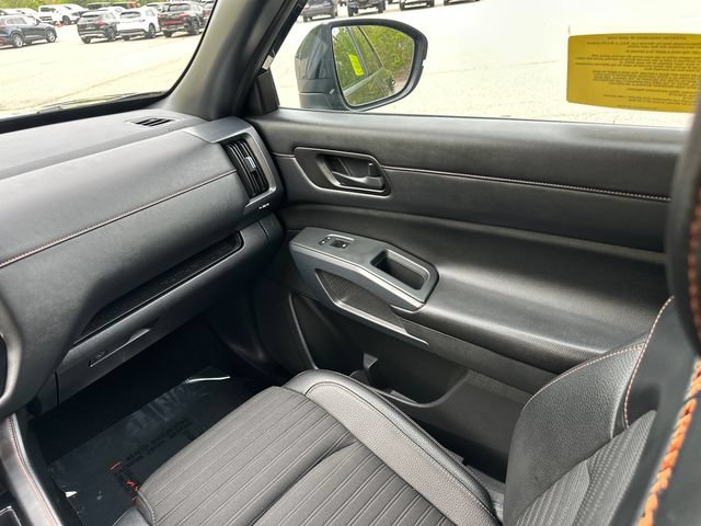 Used 2023 Nissan Pathfinder Rock Creek AWD/4WD image 23