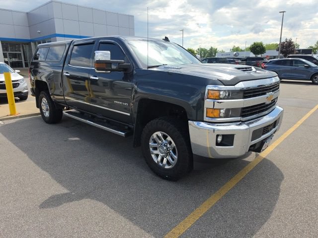Used 2017 Chevrolet Silverado 2500 LTZ w/ LTZ Plus Package AWD/4WD image 3