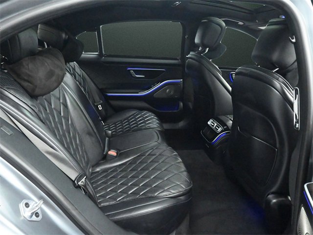 Used 2022 Mercedes-Benz S 580 4MATIC Sedan w/ 3D Technology Package image 19