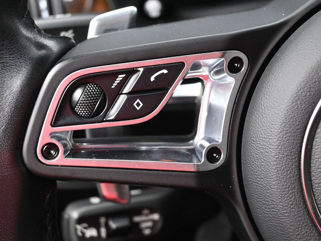 Used 2021 Porsche Macan GTS image 16