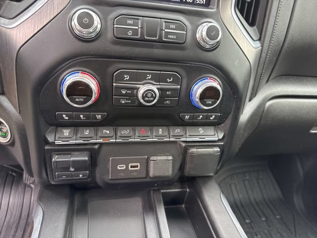 Used 2020 GMC Sierra 2500 Denali w/ Denali Ultimate Package AWD/4WD image 33