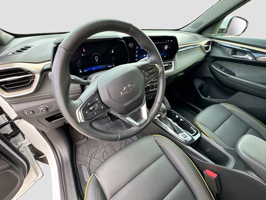 Used 2024 Chevrolet TrailBlazer ACTIV w/ Convenience Package image 9