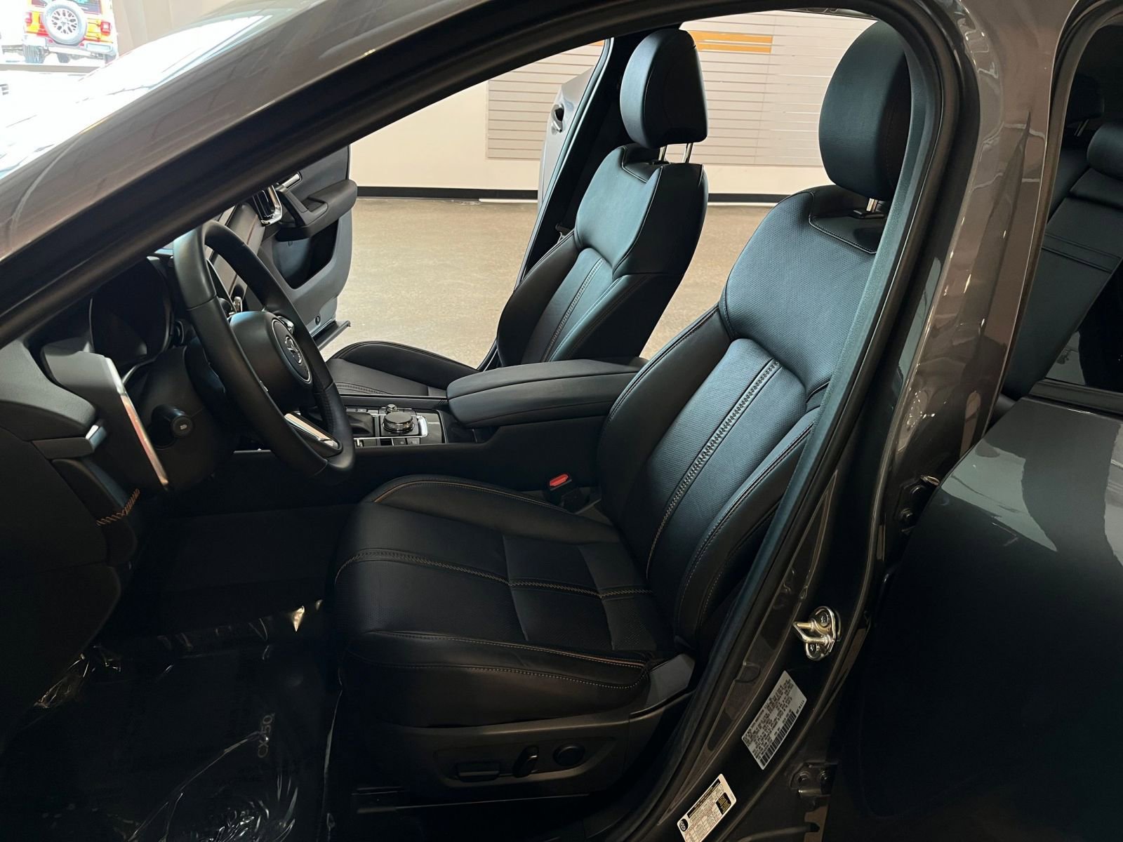 Used 2025 MAZDA CX-50 2.5 Hybrid w/ Premium Plus Pkg AWD/4WD image 28