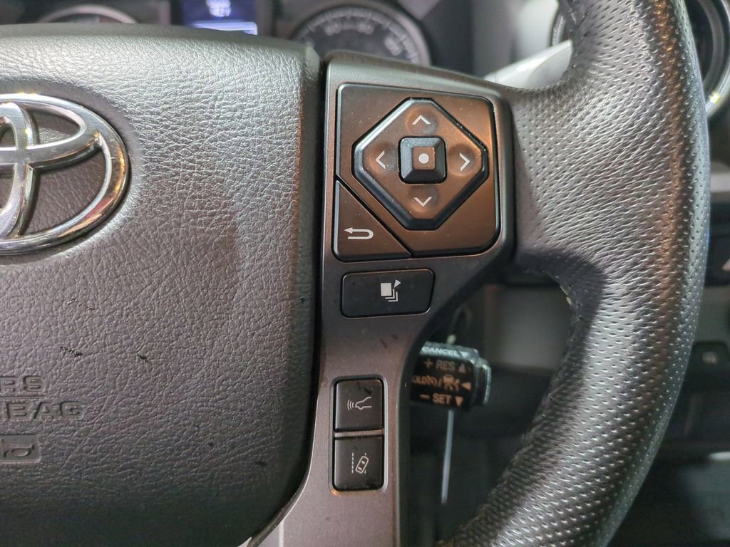 Used 2021 Toyota Tacoma TRD Off-Road image 28