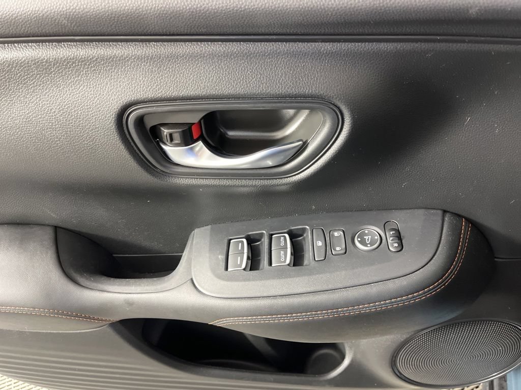 Certified 2024 Honda HR-V Sport image 25