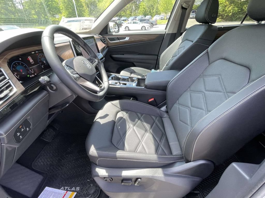 New 2026 Volkswagen Atlas SE FWD image 15