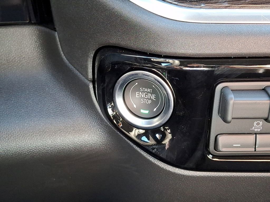 New 2026 GMC Sierra 1500 Elevation image 17