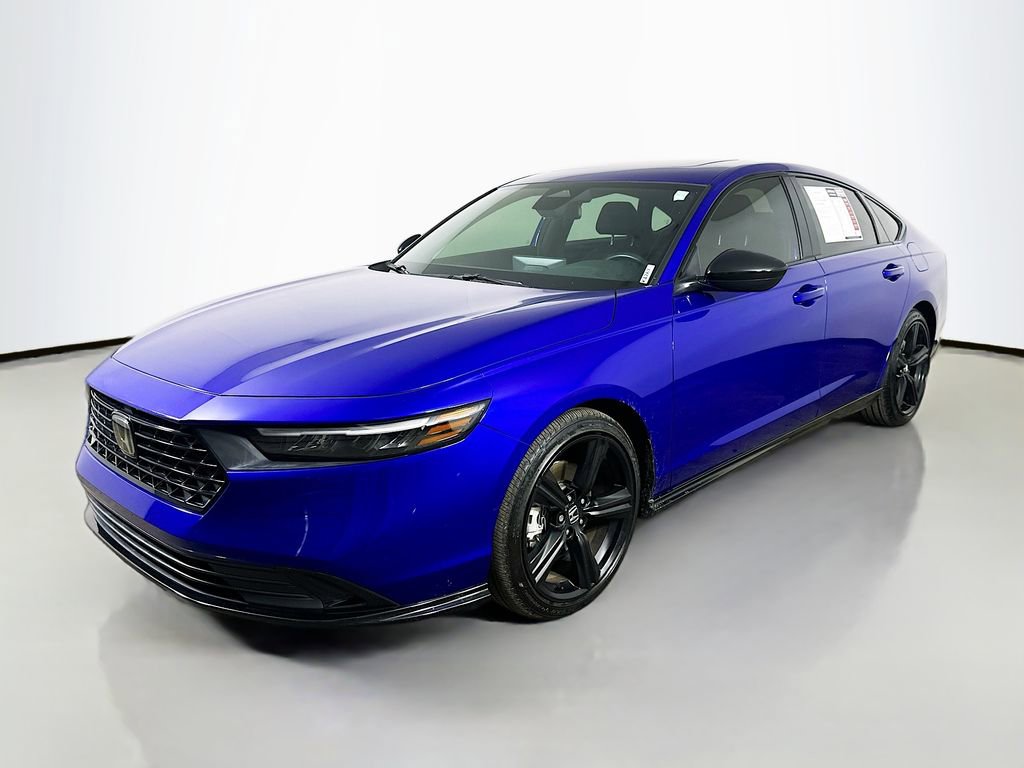 Used 2024 Honda Accord Sport image 3
