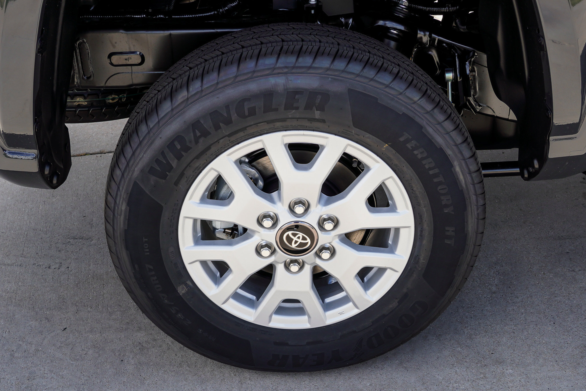 New 2026 Toyota Tacoma SR5 AWD/4WD image 11