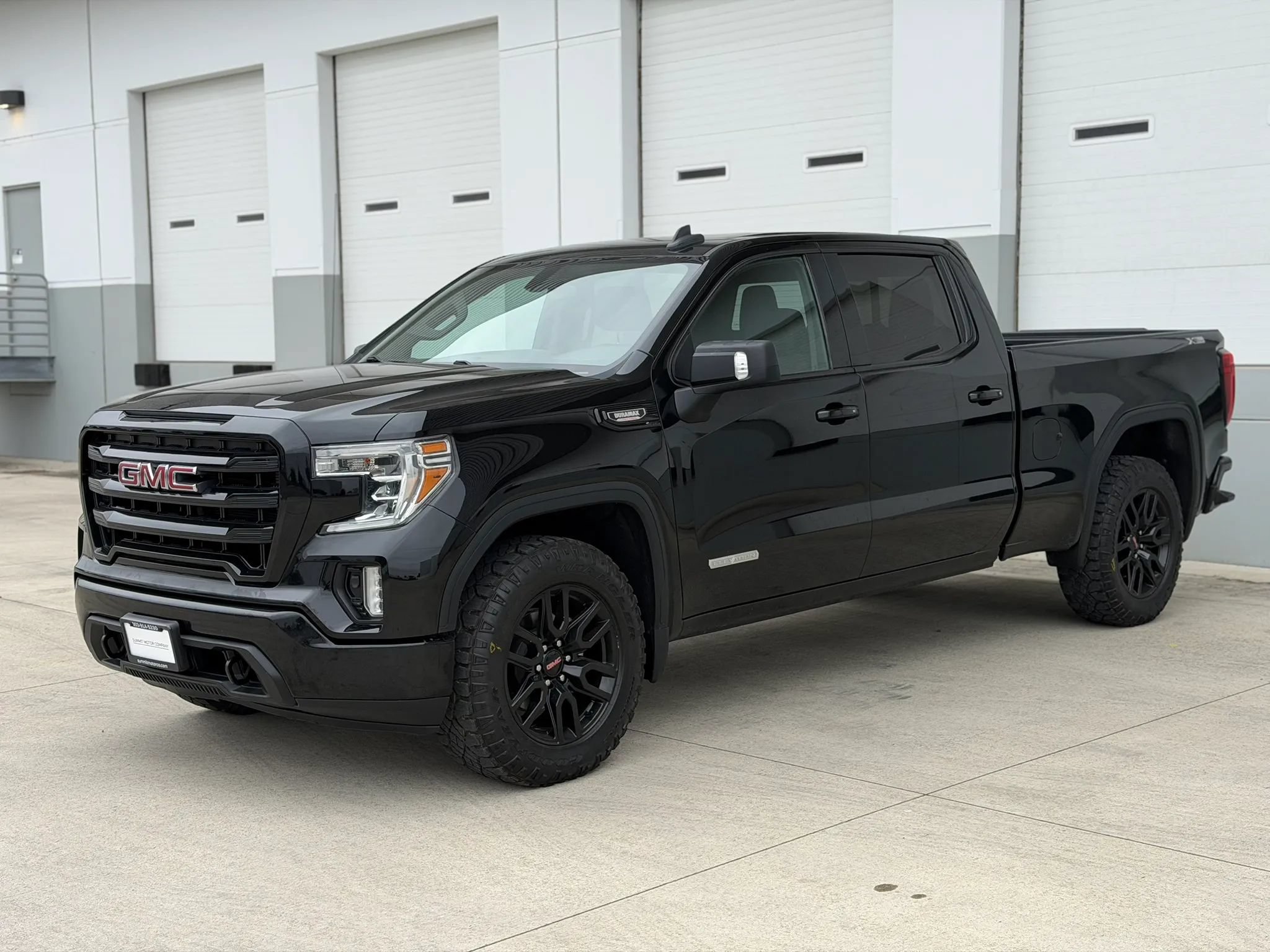 Used 2020 GMC Sierra 1500 Elevation w/ Elevation Value Package AWD/4WD image 2