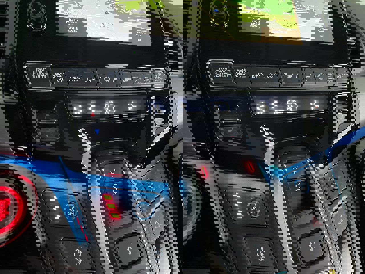 Used 2023 Honda Odyssey Touring image 17