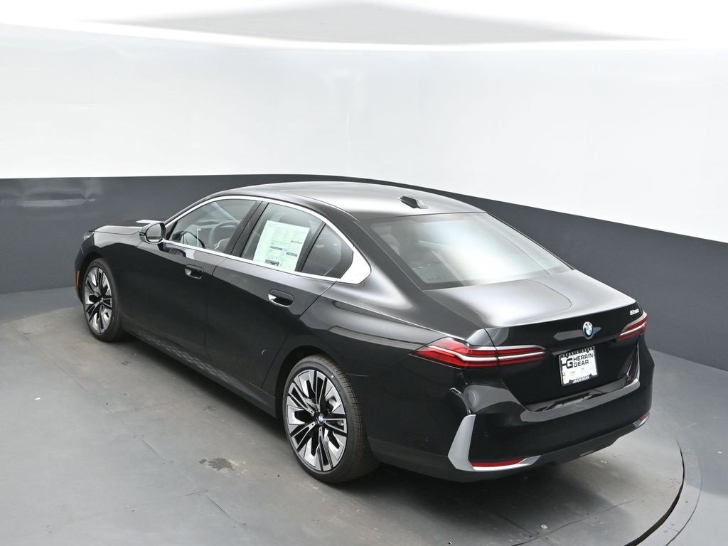 New 2026 BMW 530i w/ Premium Package image 32