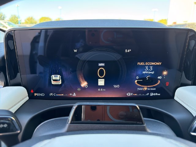 New 2027 Lincoln Aviator AWD image 25