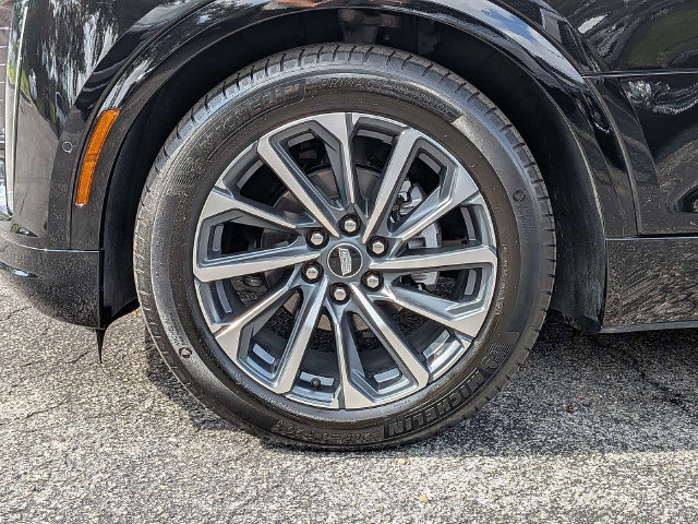 Certified 2024 Cadillac Lyriq Sport AWD/4WD image 11