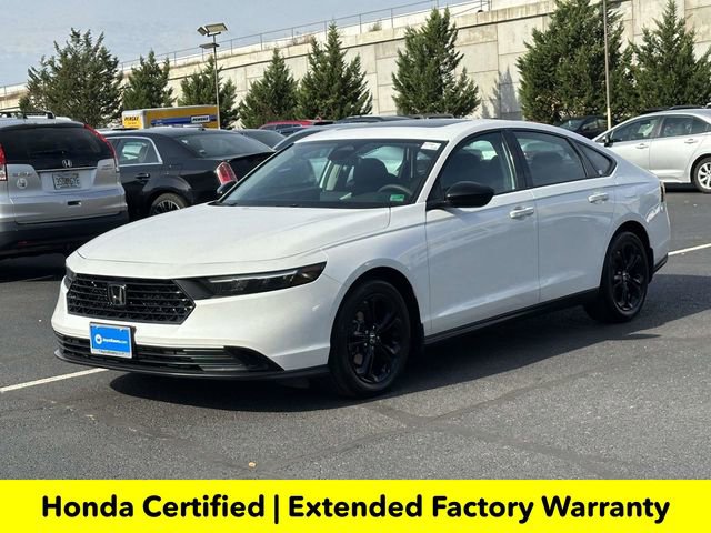 Certified 2025 Honda Accord SE image 4