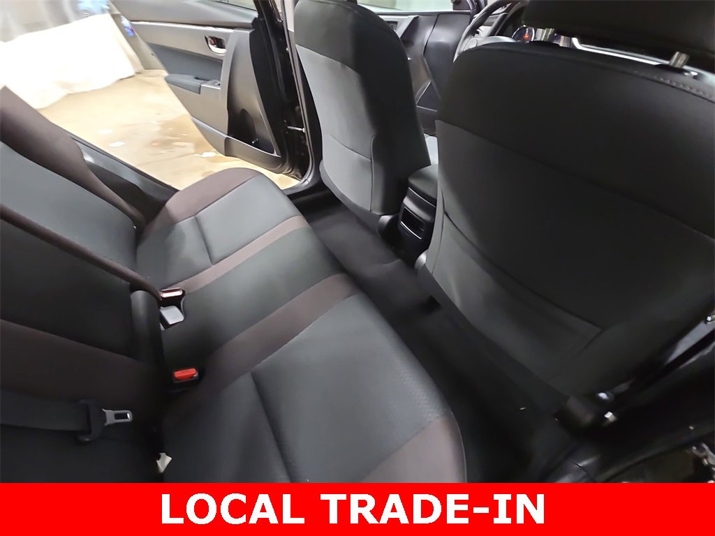 Used 2018 Toyota Corolla LE image 12