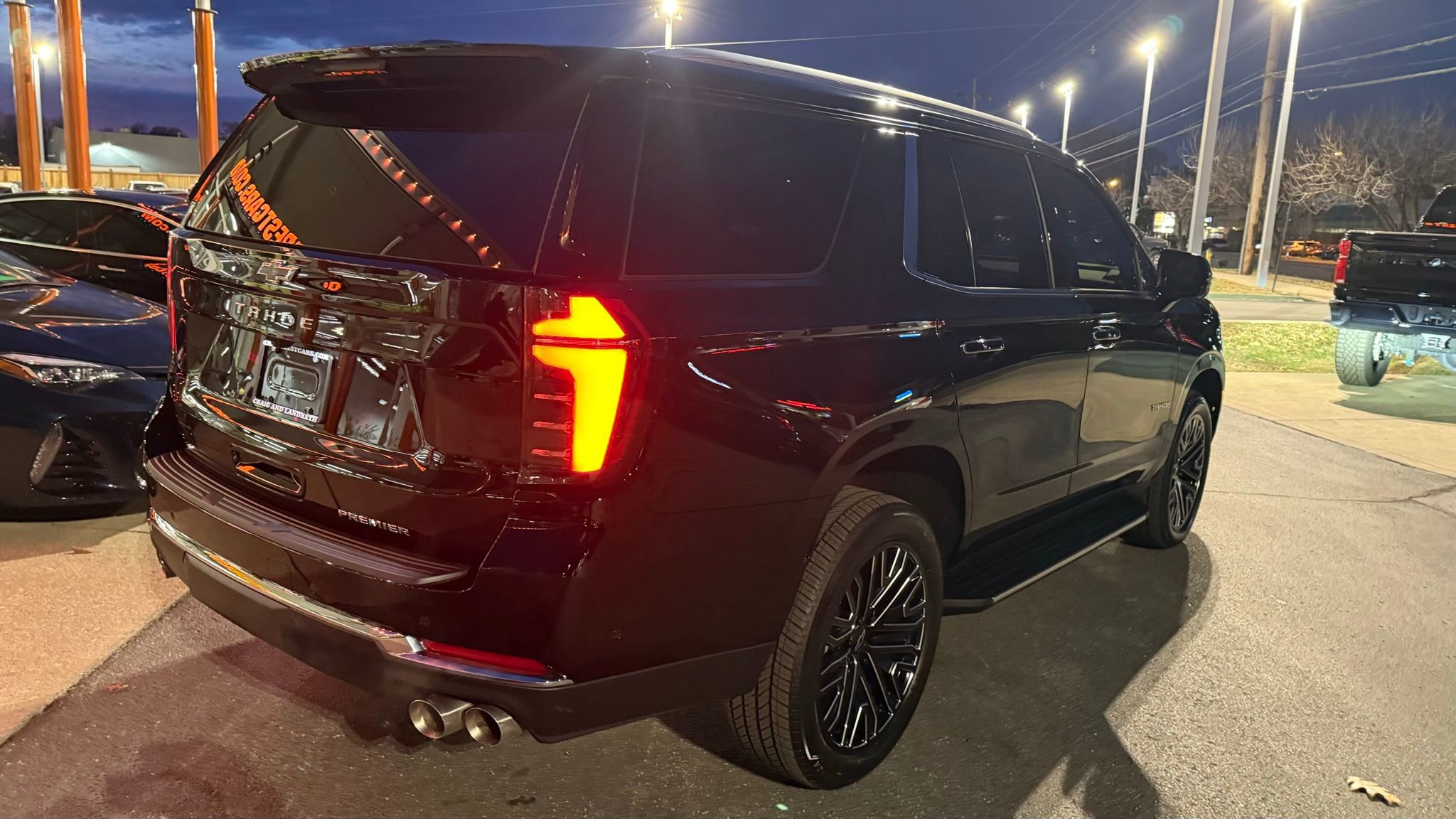 Used 2026 Chevrolet Tahoe Premier w/ Sun And Tow Package image 5