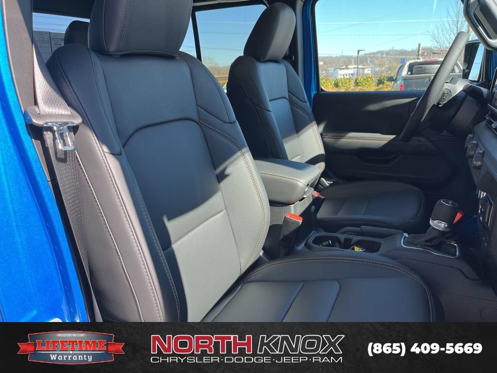 New 2026 Jeep Gladiator Sport AWD/4WD image 27