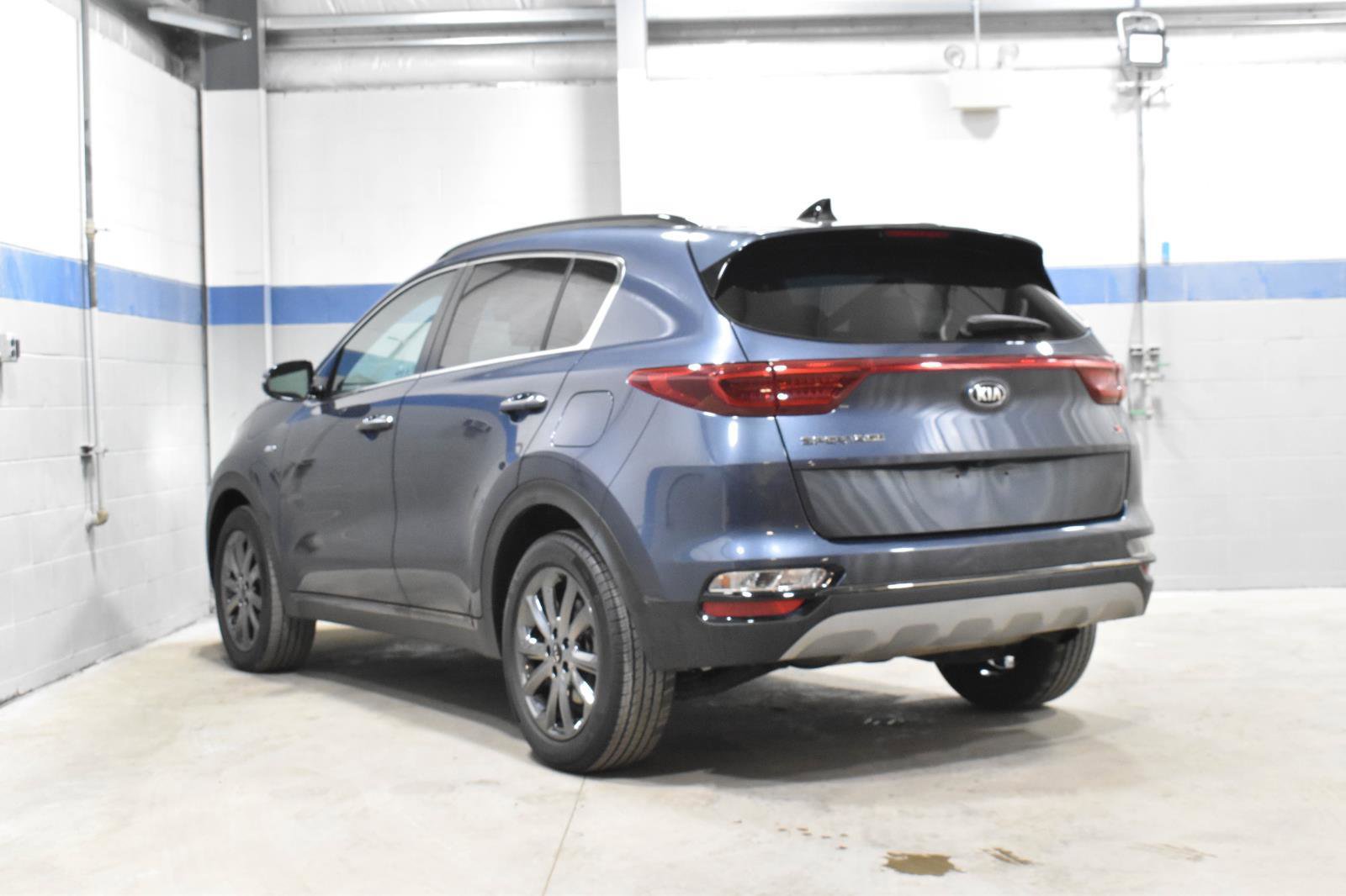 Used 2020 Kia Sportage S w/ Option Group 020 AWD/4WD image 26