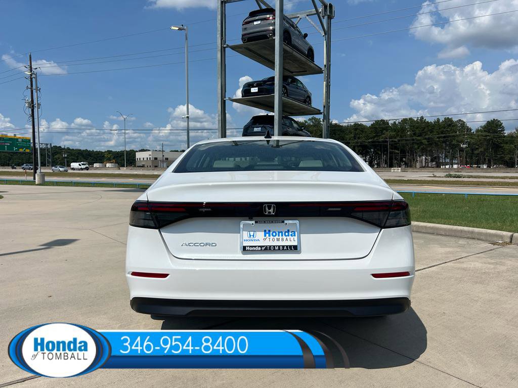 New 2025 Honda Accord SE image 5