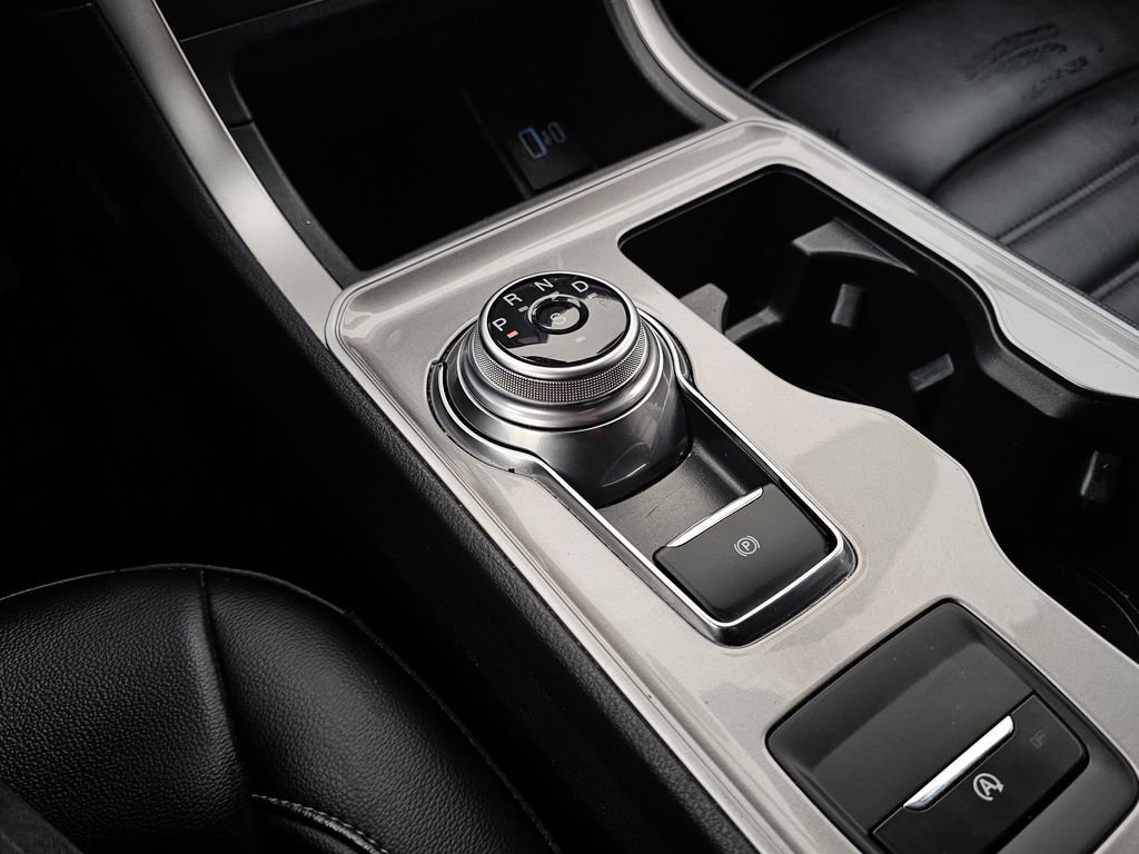 Used 2024 Ford Edge SEL image 26