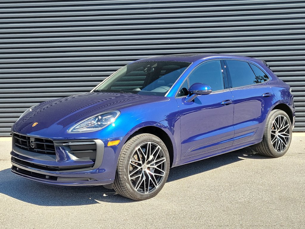 Certified 2024 Porsche Macan