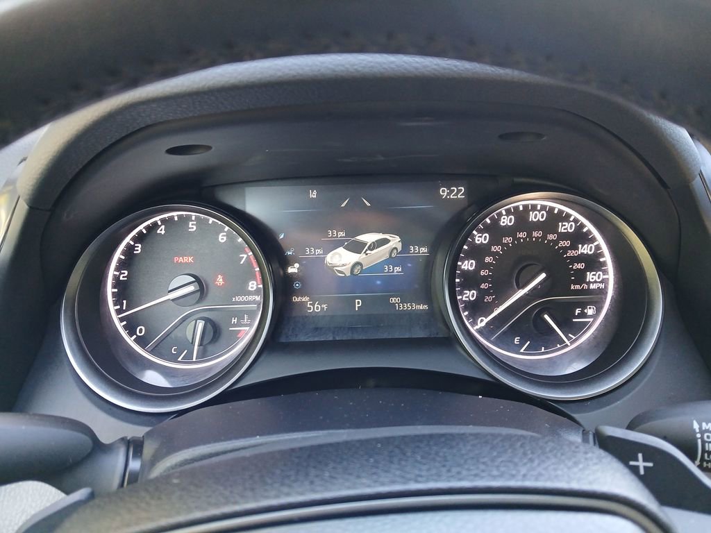 Used 2024 Toyota Camry SE image 19